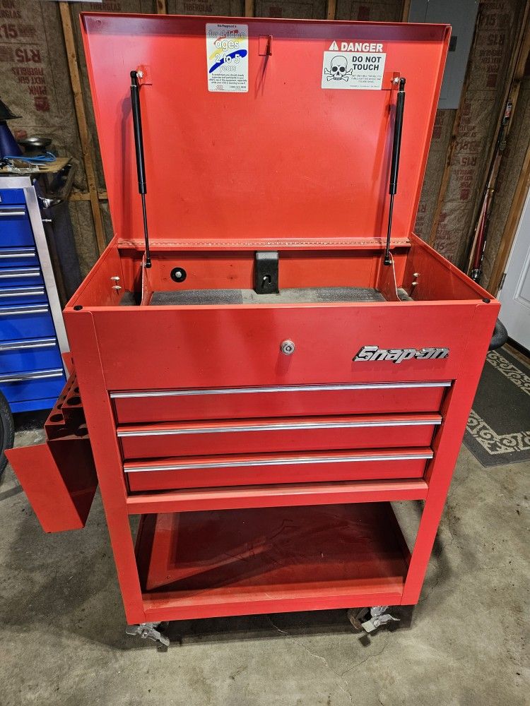 SnapOn Roll Cart