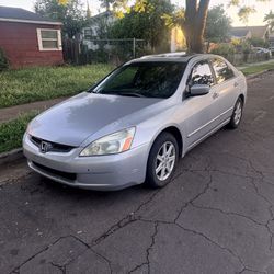 2005 Honda Accord 