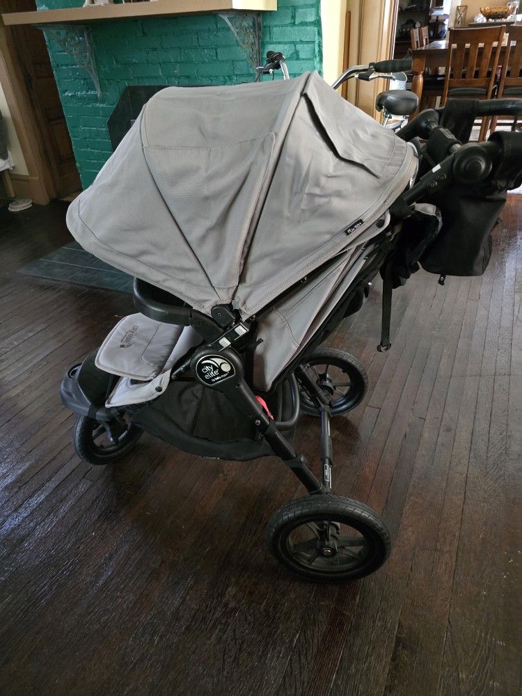 Eddie Bauer City Elite Jogger Stroller