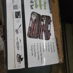 Cuisinart 13 Piece Wooden Handle Grill Set