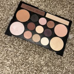 Eyeshadow Palette 