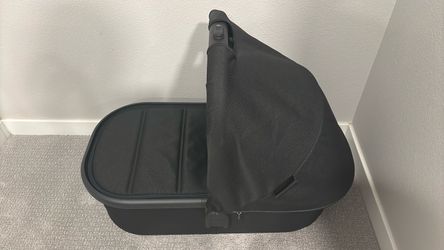 Uppababy V2 Bassinet