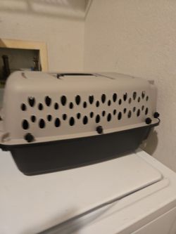 New Pet Carrier $10