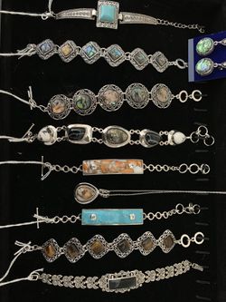 Bracelets with real stones and silver plate