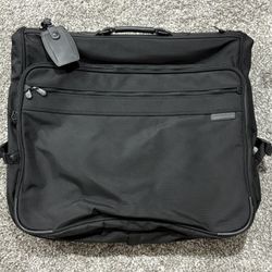 BRIGGS & RILEY ‘Travelware’ Black Nylon Bi-Fold Garment Bag