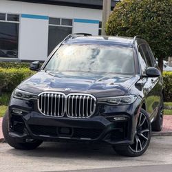 2021 BMW X7