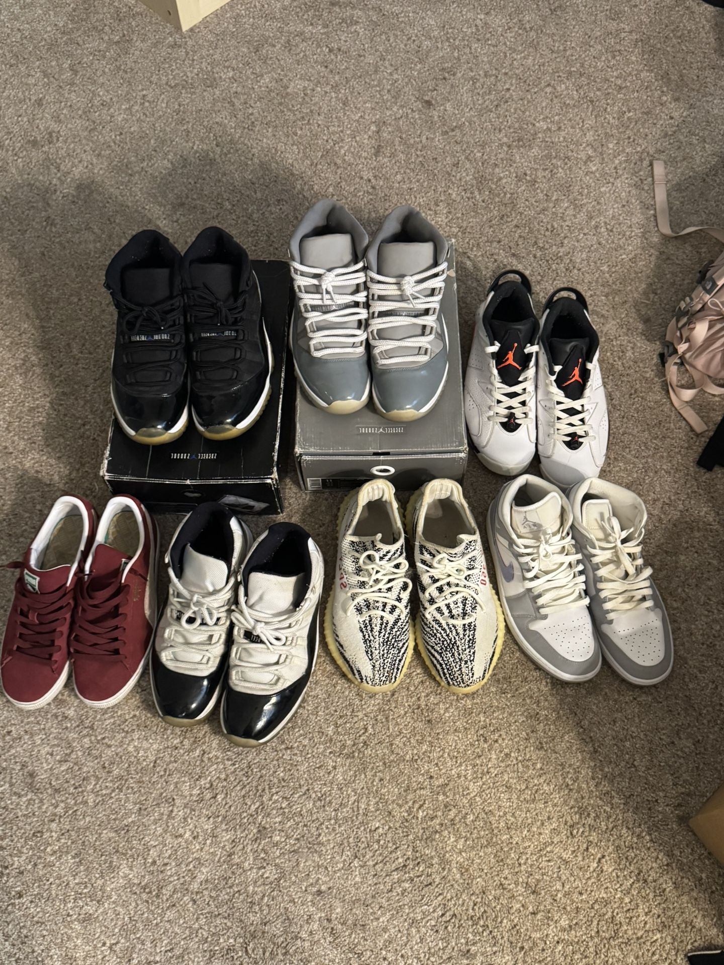 Sneakers