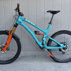 Yeti Mountain Bike