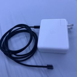 MAC BOOK 140W USB-C Power Adapter AND USB-C to MagSafe 3 Cable Used 