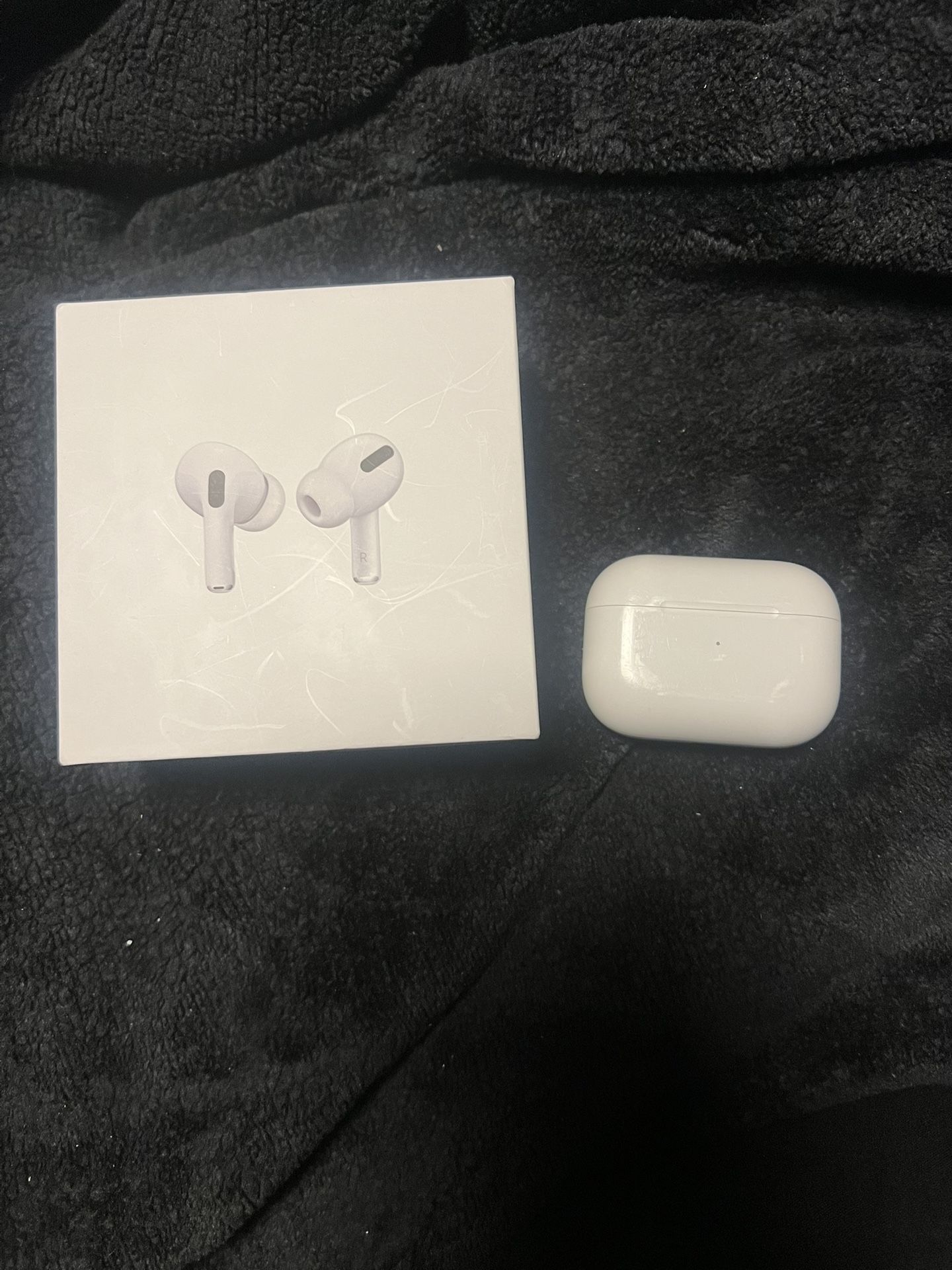 Apple AirPods Pro A2083 Serial GX9HF79T1059 - $85