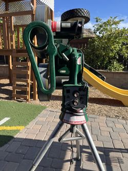 Atec Casey 2 Wheel Baseball Pitching Machine for Sale in Moreno