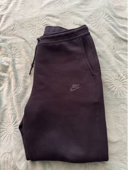 Nike tech pants