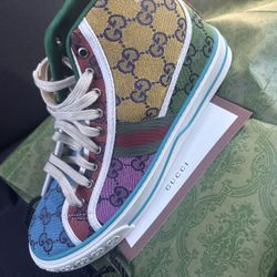 Gucci Shoes 