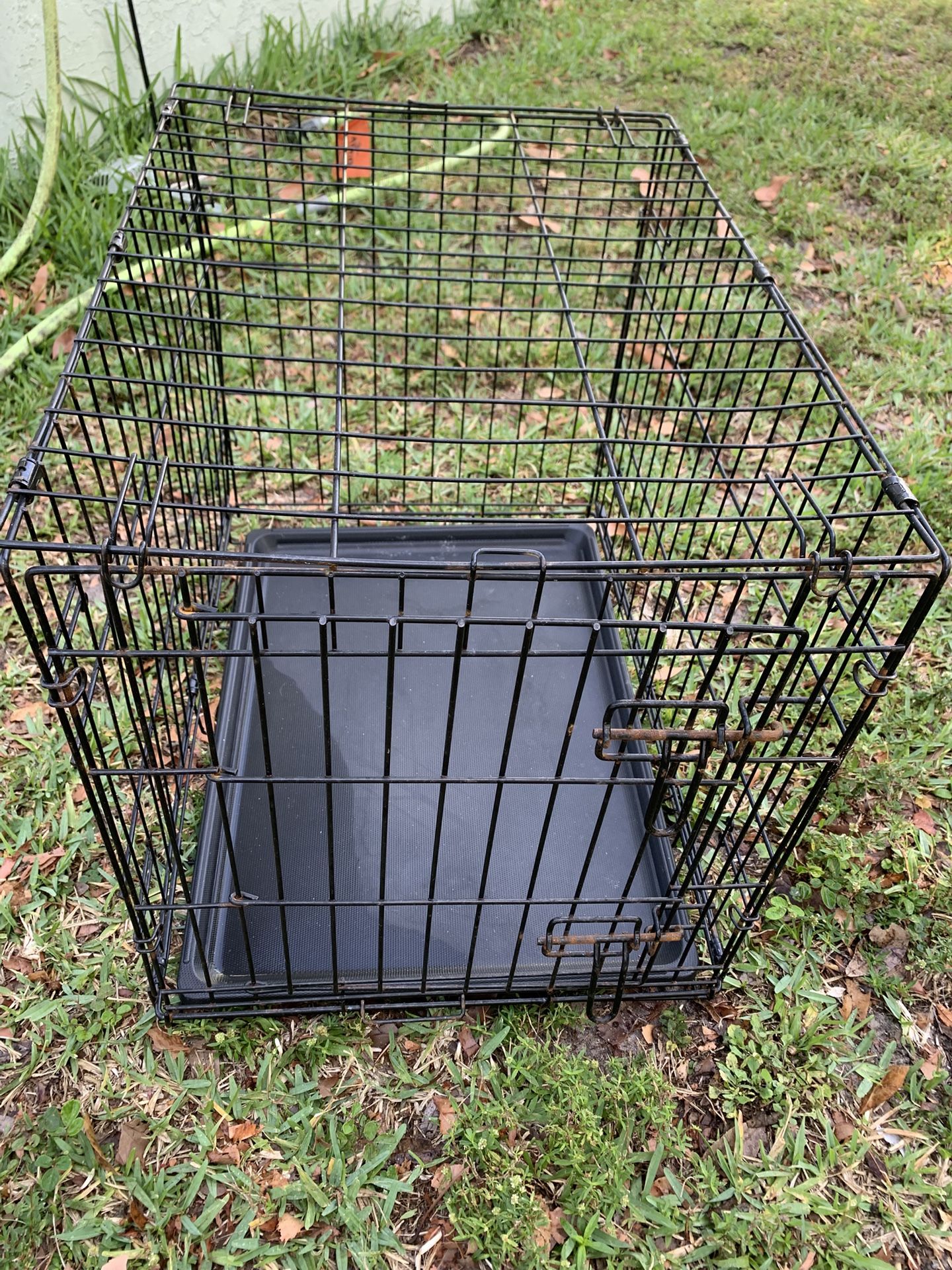 Small 24 Inch Dog Crate Cage