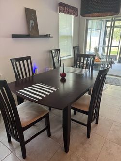 Dining room set
