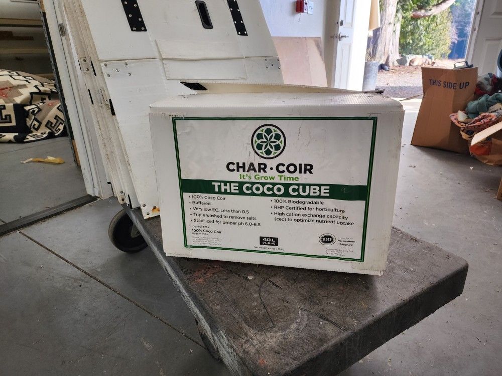 Coco Cube Horticulture Storage