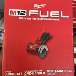 Milwaukee M12 Cutter