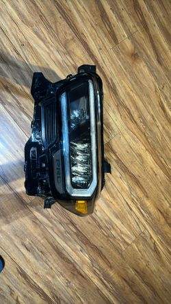2020/2021/2022/2023 Toyota Tacoma TRD LED Left Side Oem