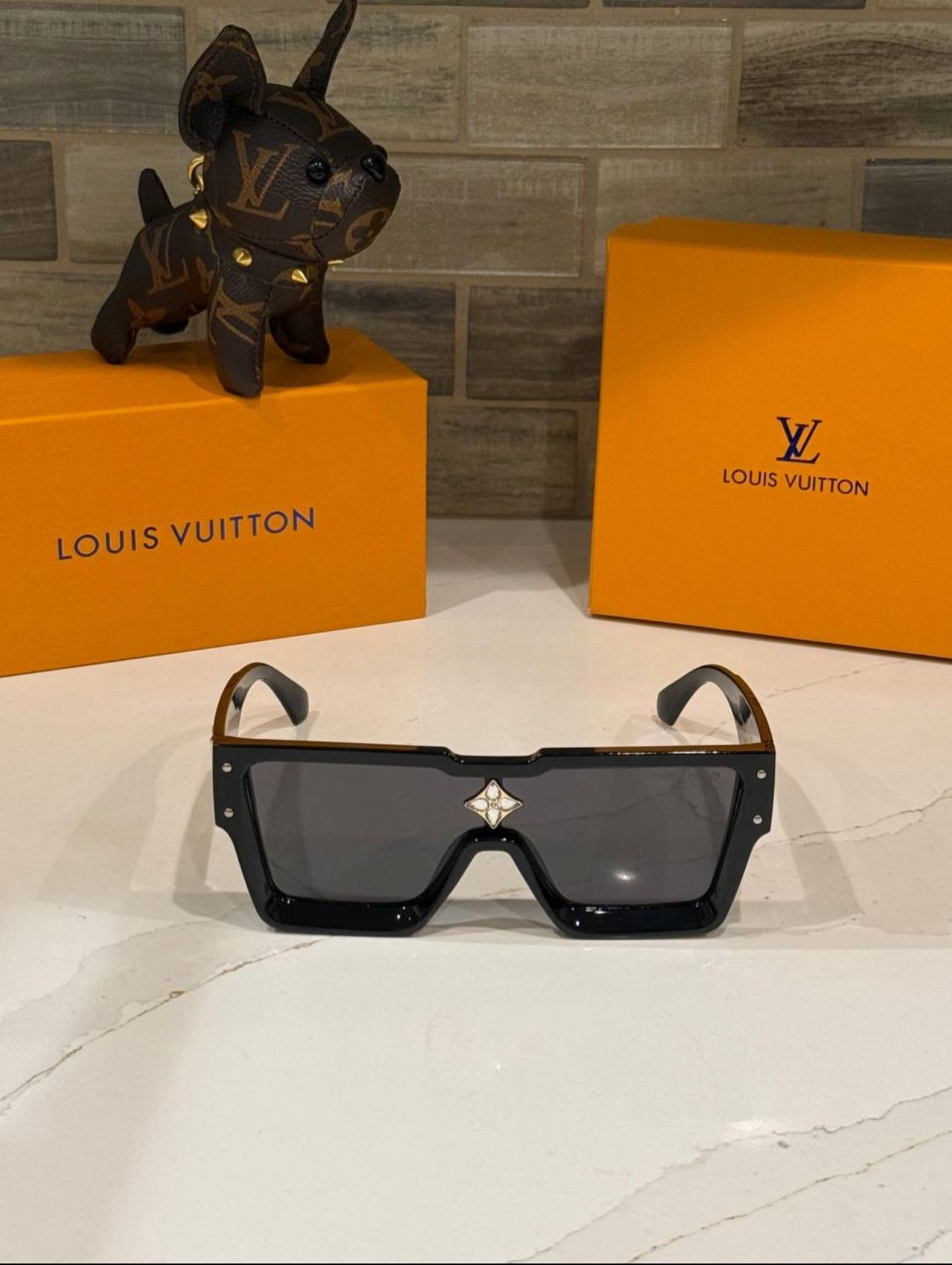 Louis Vuitton Cyclone Sunglasses