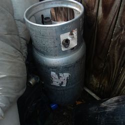 Full Fork Lift Tank $75