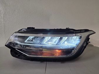 2024 Volkswagen Tiguan Headlight