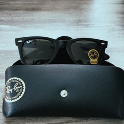 Ray-Ban Wayfarer 