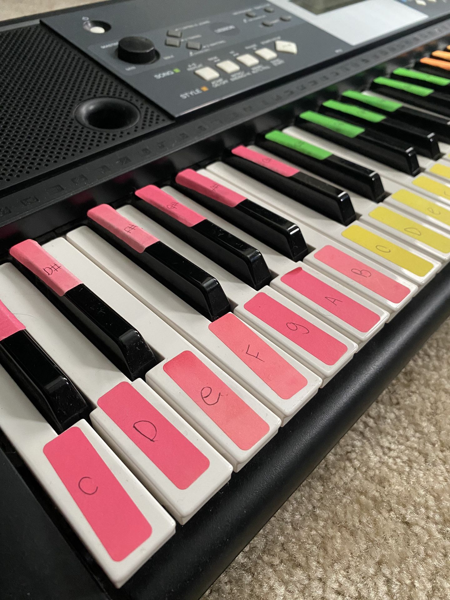 Yamaha YPT30 61 Key Keyboard (notes labeled)
