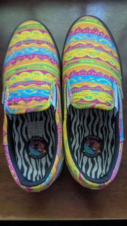 Men's 10.5 Etnies Slip Ons
