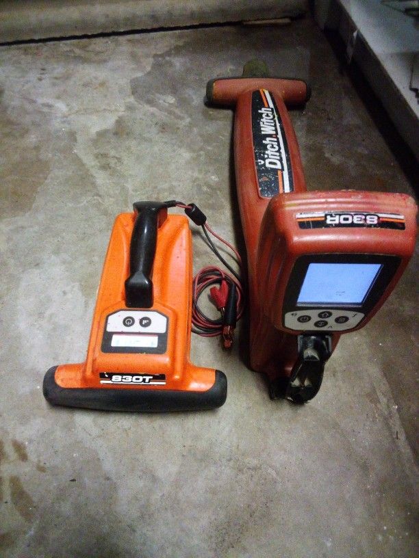 Ditch Witch 830 r/t Locator