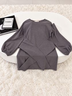 Woman’s Dress. Size M