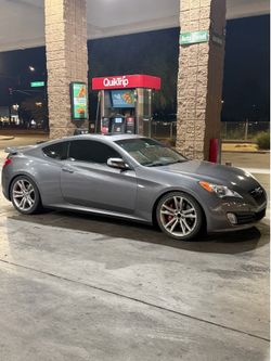Hyundai Genesis Coupe 3.8