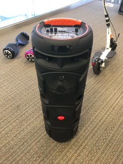 Eight inch rechargeable Bluetooth speaker/many styles available/new in box