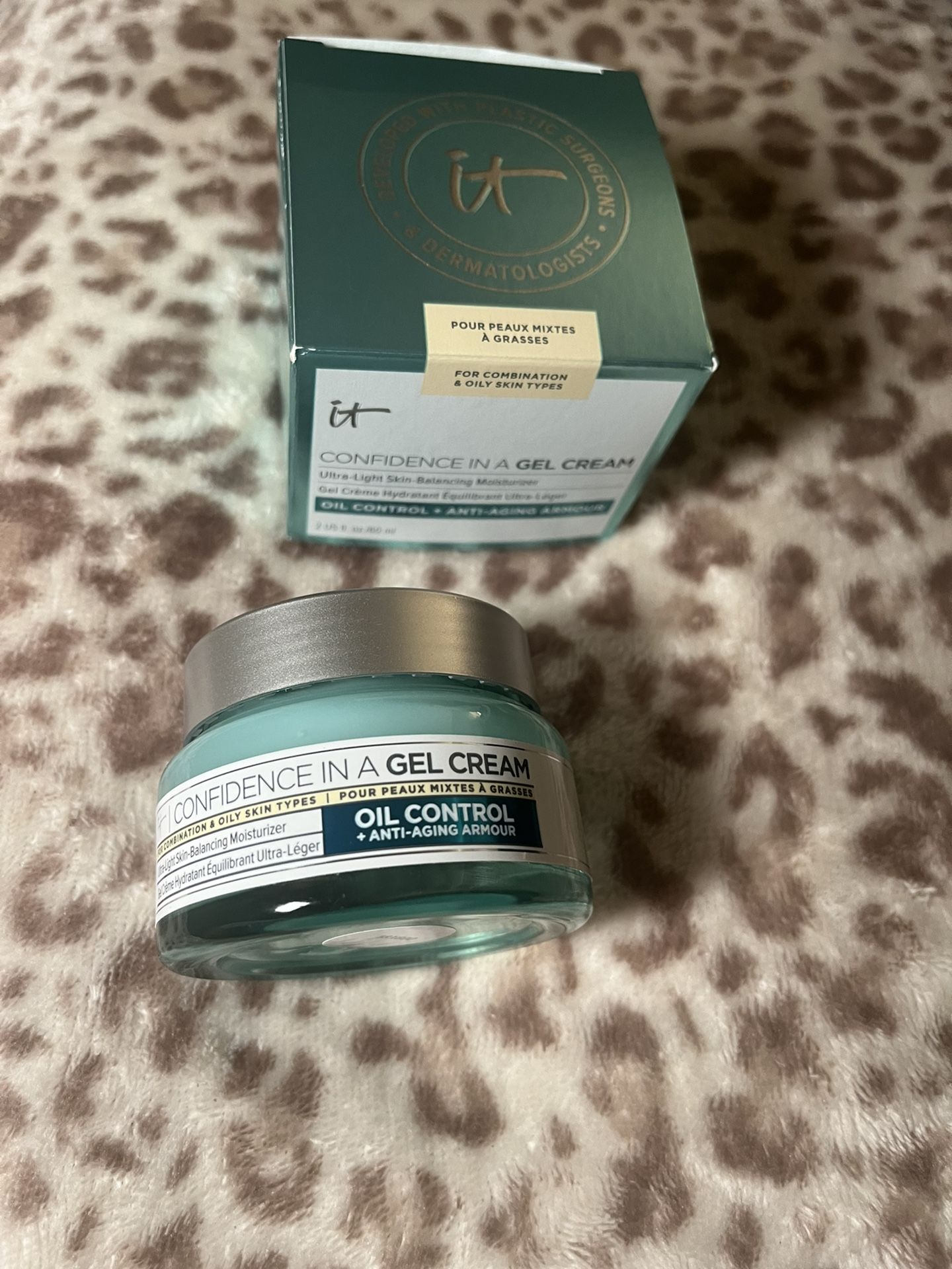 It Cosmetics Gel Cream