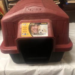 Brand New Dog House 26 1/2” X 18” X16 1/2”