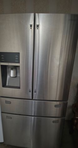Samsung stainless steel refrigerator