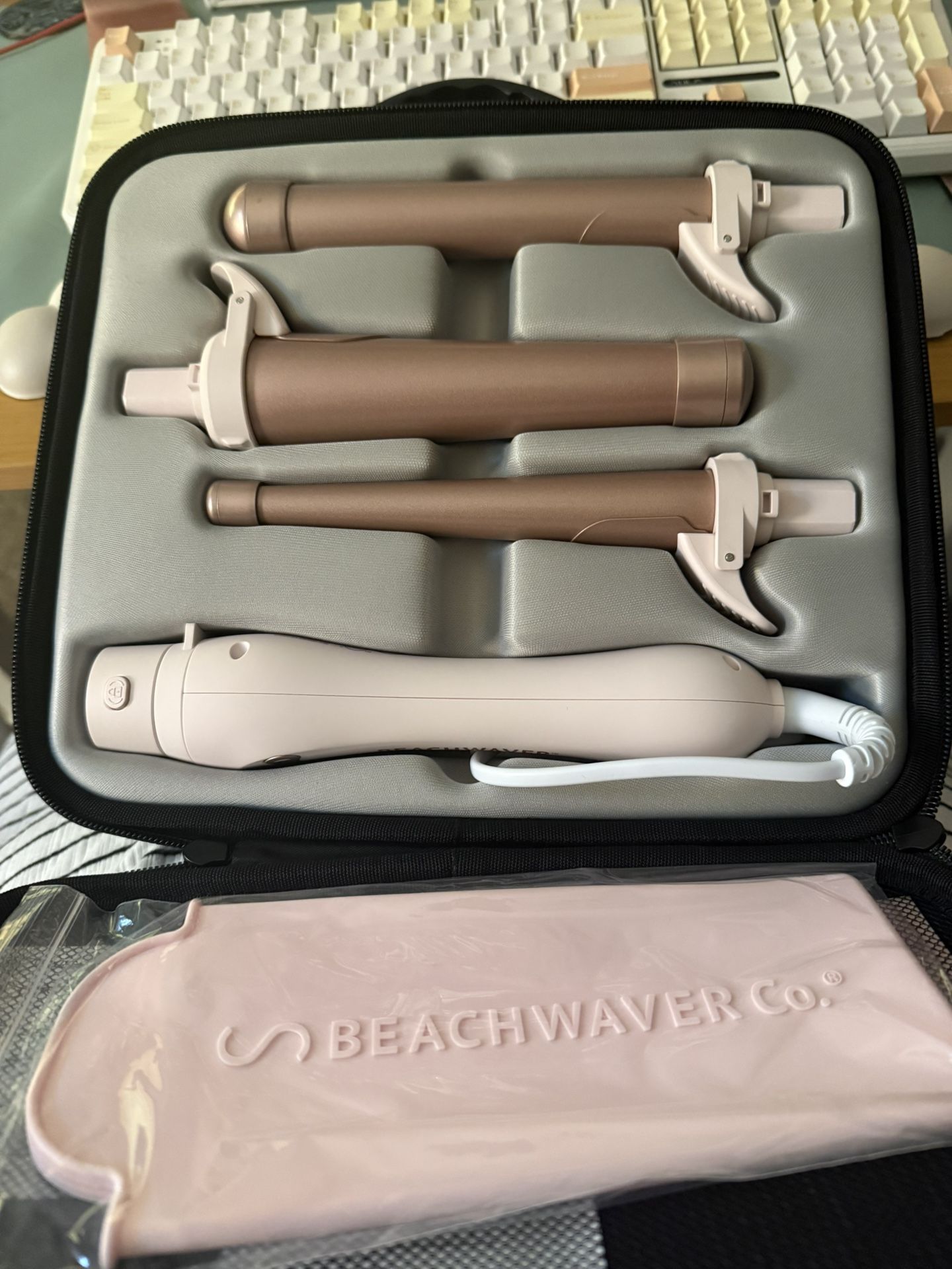 Beachwaver multi barrel Hair Curler