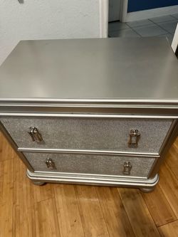 Chest & Nightstand