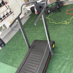 Manuel Curved Treadmill 