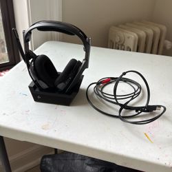 Astro A50 Gaming Headset + Base