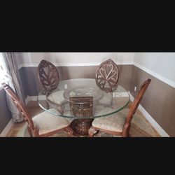 Round Glass Dining Table 