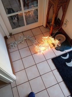 Four Sets Of Indoor Outdoor White Christmas Lights With Clips