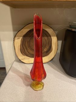 Vintage LE Smith Glass Amberina Red Yellow Swung Glass Six Petal Footed Vase 16”
