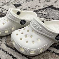 Toddler Crocs Size 5c