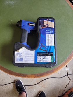 Nailer / Stapler - Campbell-Hausfeld 18G
