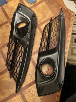 Honda Civic 10th Gen Fog Light Covers (Left + Right) – New / Clean