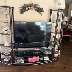TV Stand With Glass Shelves