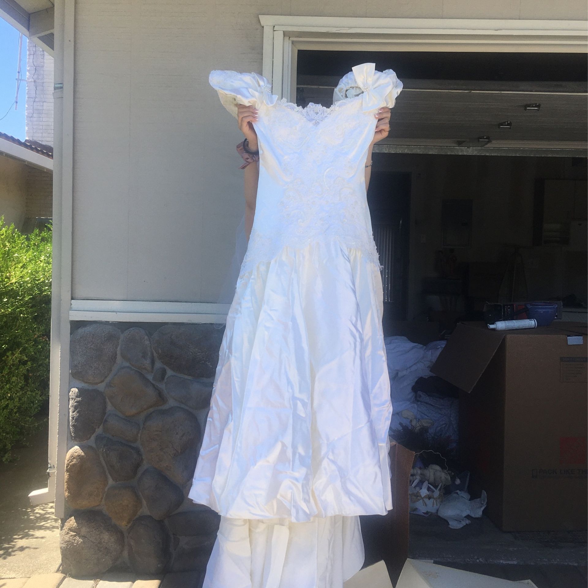 ILGWU 1980s Wedding Dress. Excellent Condition for Sale in San