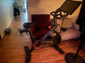 Peloton 2nd gen bike