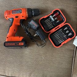Black An Decker Drill With Bits And Charger