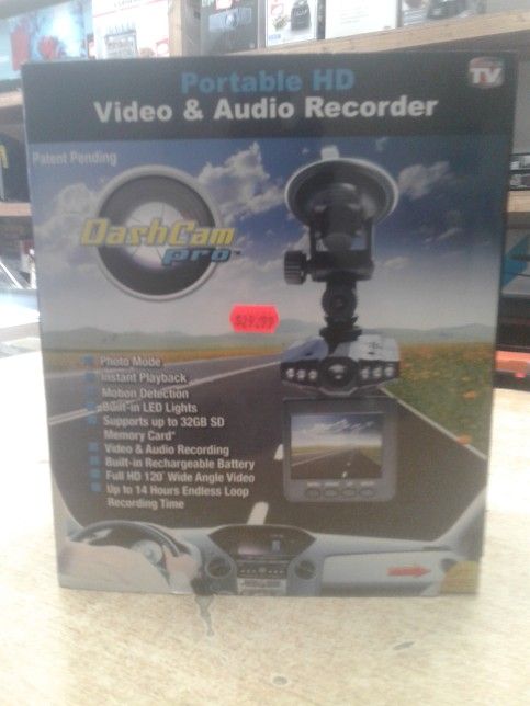 *NEW* Dash Cam Pro Black Portable HD Video/Audio Recorder
